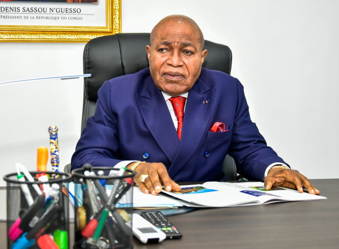 Qui est le ministre Léonard Noël ESSONGO ?